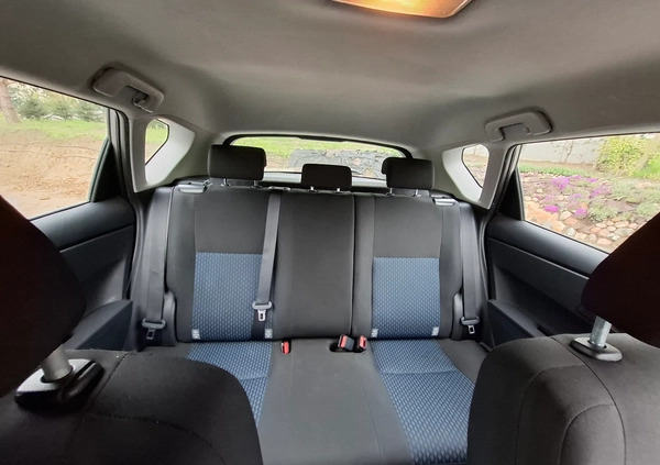 Toyota Auris cena 40500 przebieg: 126000, rok produkcji 2015 z Łomianki małe 106